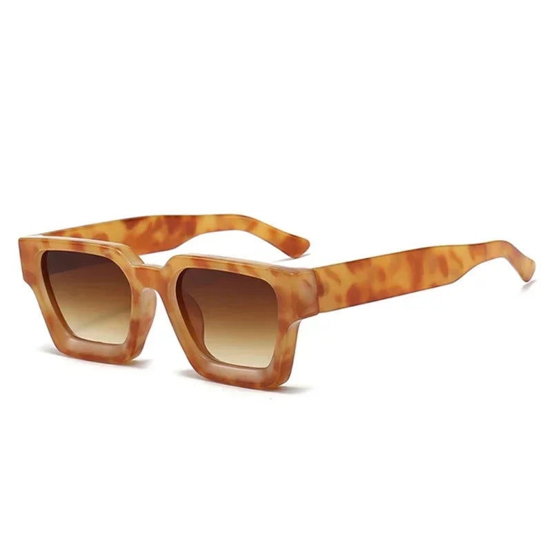 Square Women Luxury Sunglasses! 😎🟥🕶️