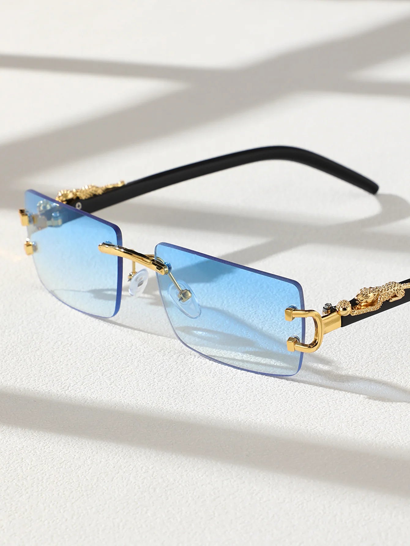Trendy Frameless Rectangular Sunglasses! 🕶️⬛😎