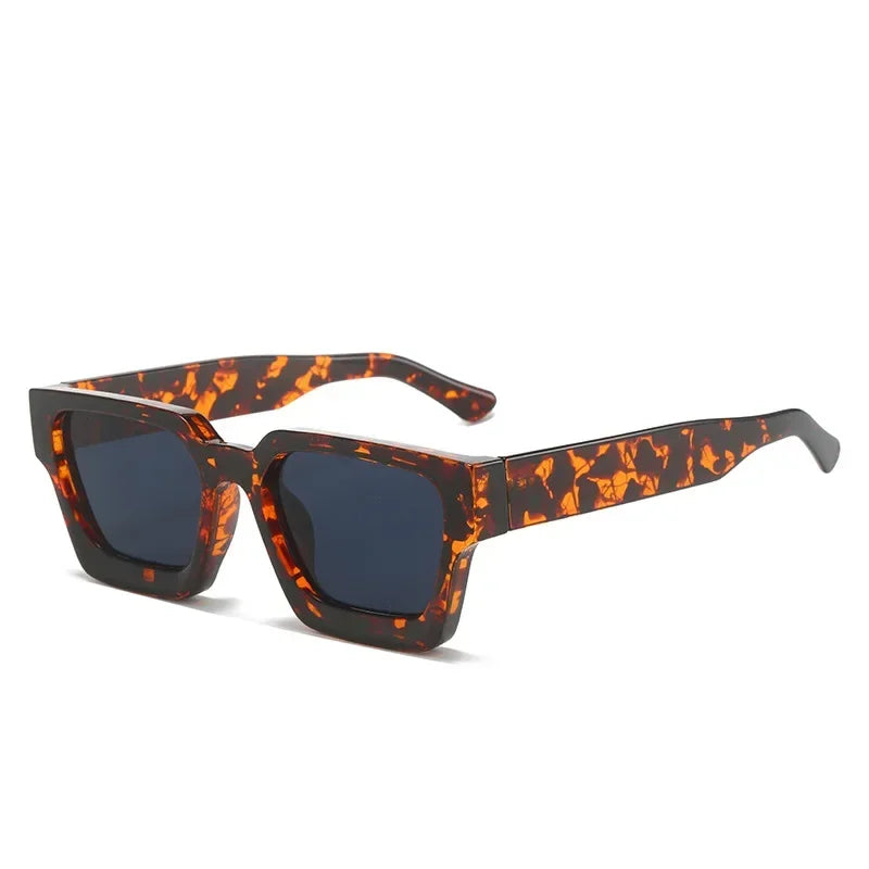 Square Women Luxury Sunglasses! 😎🟥🕶️