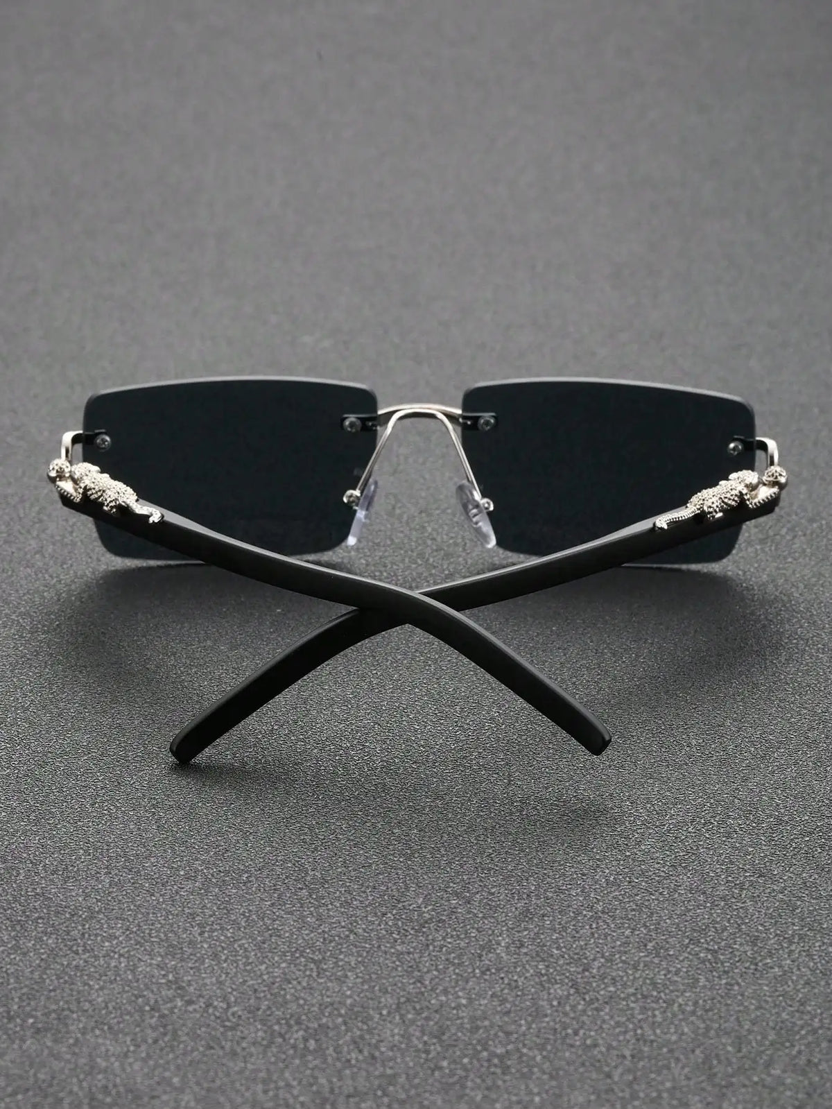 Trendy Frameless Rectangular Sunglasses! 🕶️⬛😎