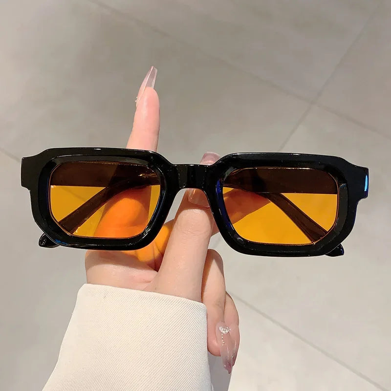 Men and Women Vintage Rectangle Frame Sunglasses! 👓🕶️🌞