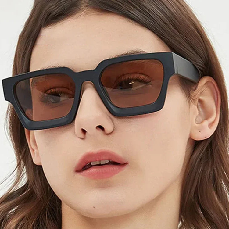 Square Women Luxury Sunglasses! 😎🟥🕶️