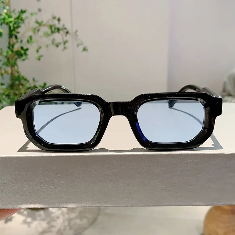 Men and Women Vintage Rectangle Frame Sunglasses! 👓🕶️🌞