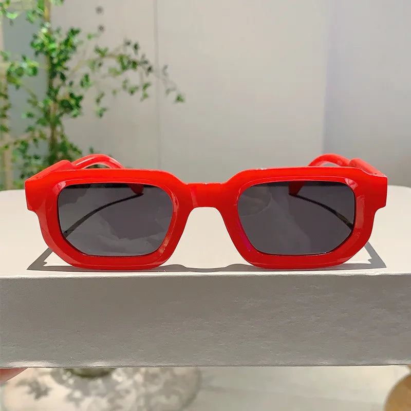 Men and Women Vintage Rectangle Frame Sunglasses! 👓🕶️🌞