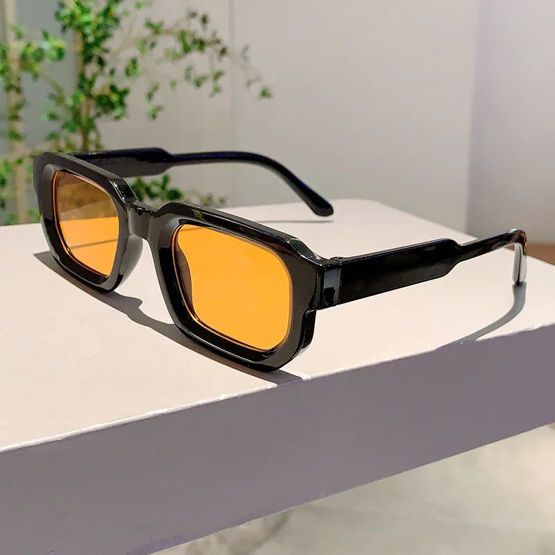Men and Women Vintage Rectangle Frame Sunglasses! 👓🕶️🌞